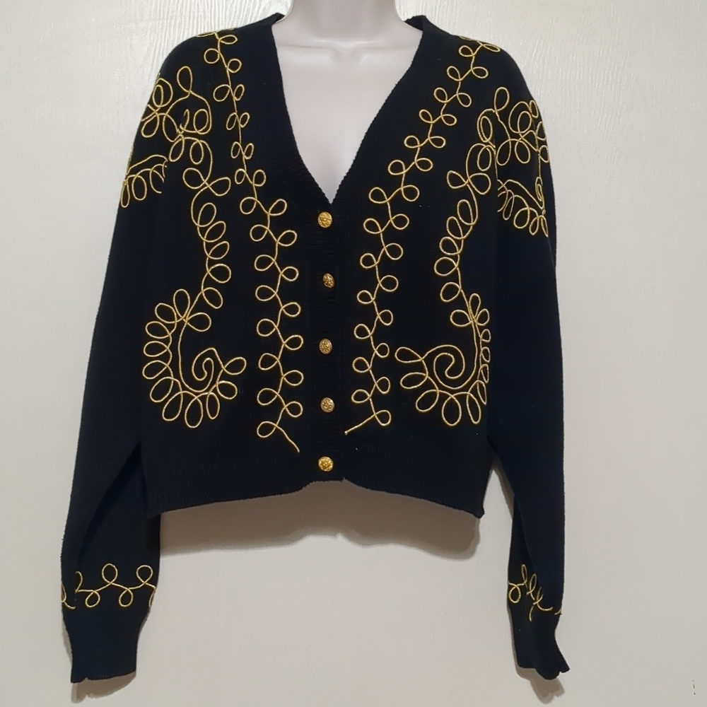 Mexx sweater cardigan cropped length Size Large